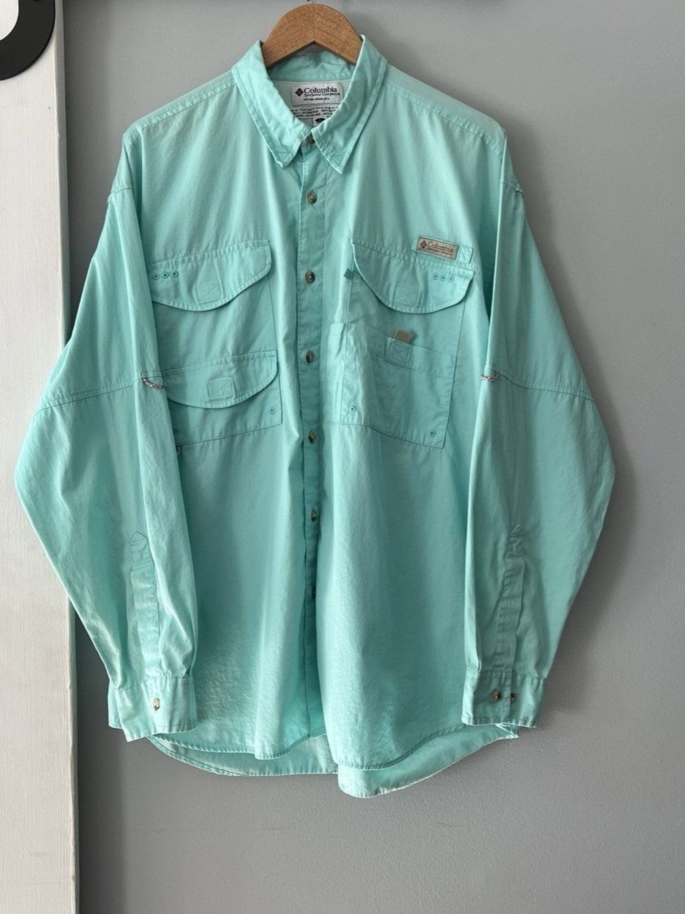 Y2K Columbia PFG Aqua Blue/Green Long Sleeve Vented Button Front Shirt Fishing